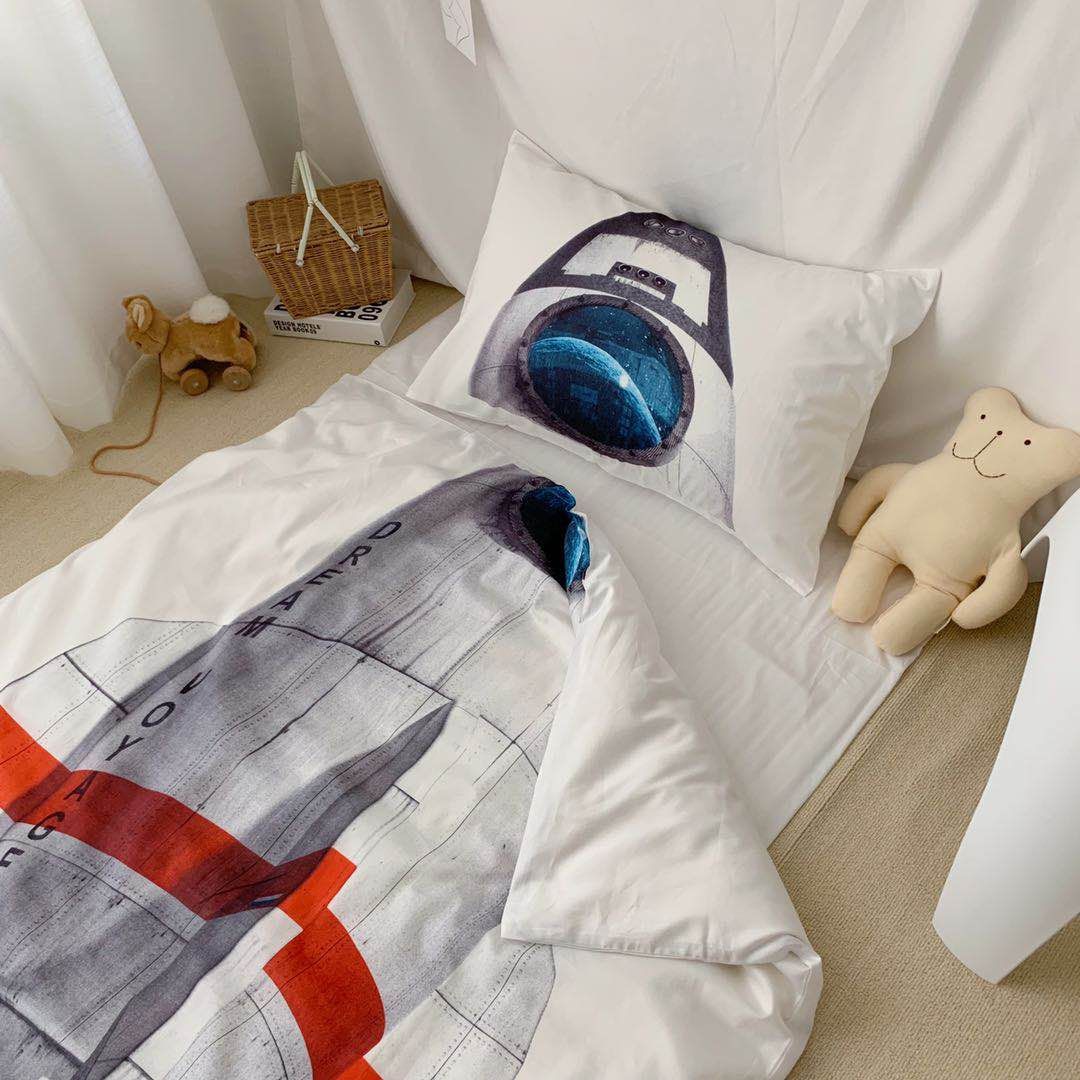 Spacecraft kids Bed Suit