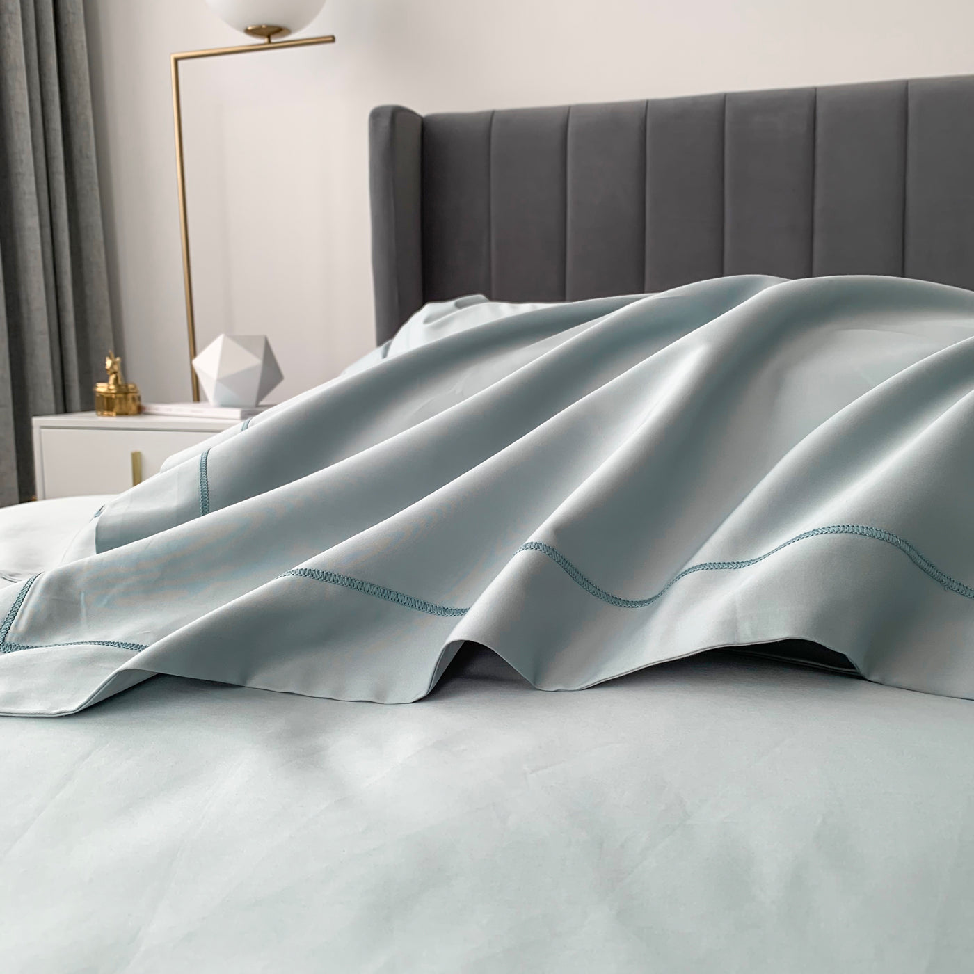 Anglo-Arabian Light Blue Bed suit